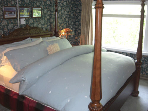Sugartree Inn Warren Экстерьер фото